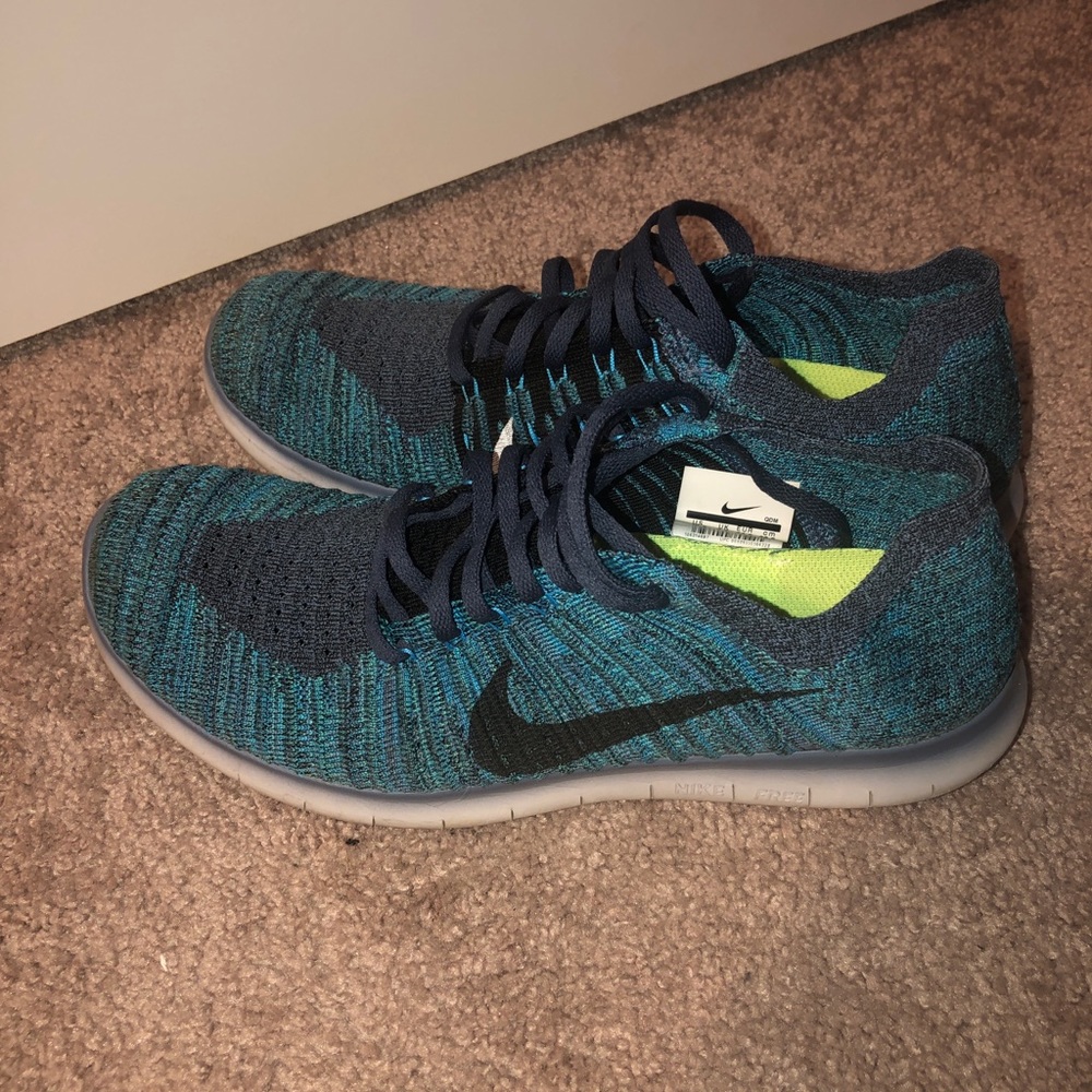 Nike free run flyknit